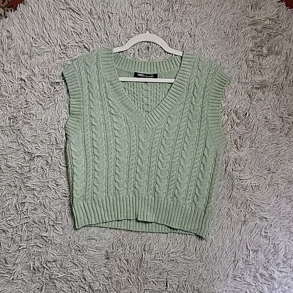 Honey & Sparkle Cropped Sweater Vest Cable Knit Light Green Size Medium M